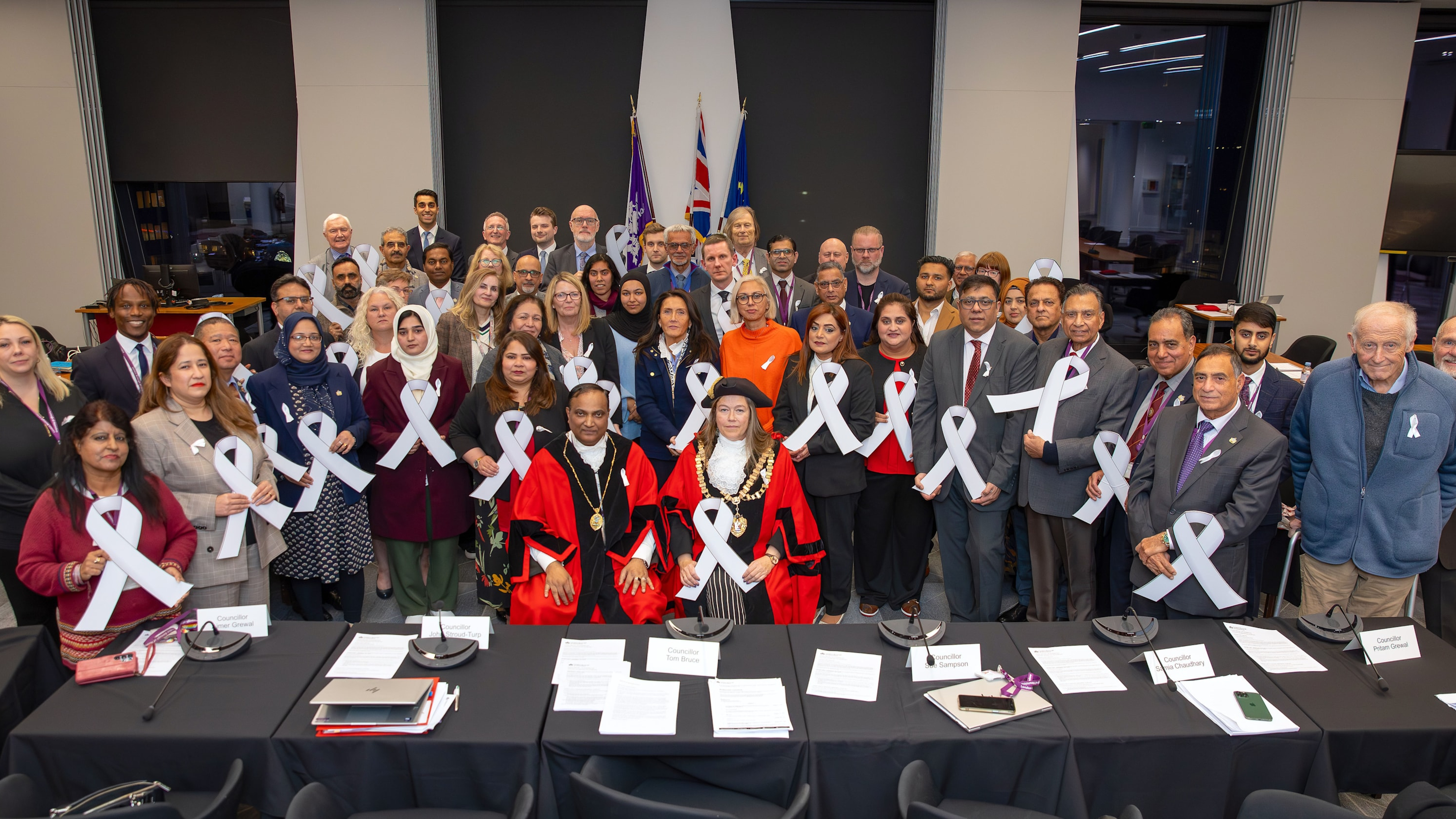 The full council pictures on 25 November 2025