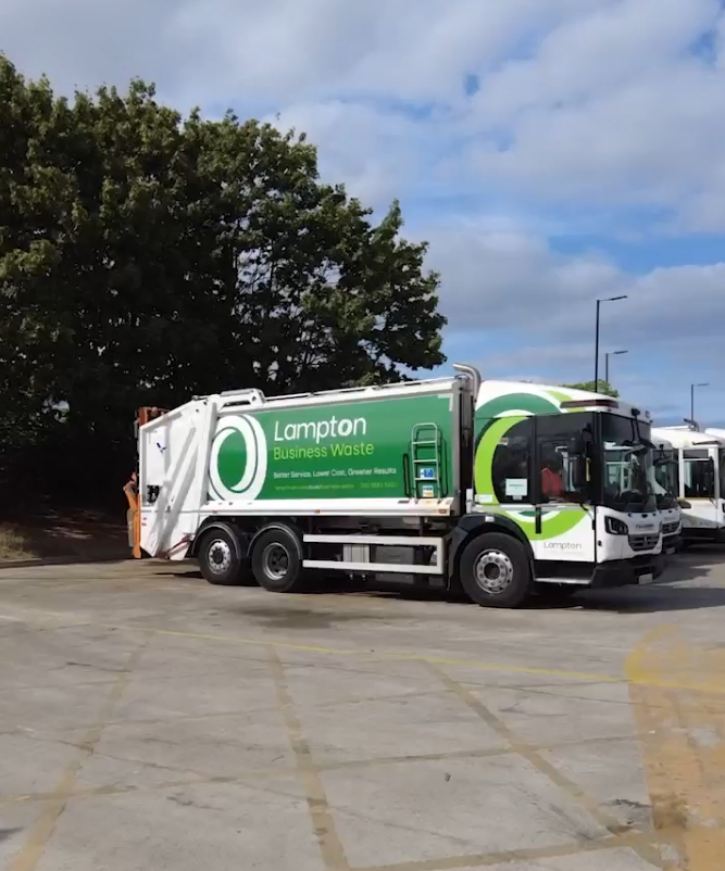 Lampton refuse vehicle running on hvo fuel
